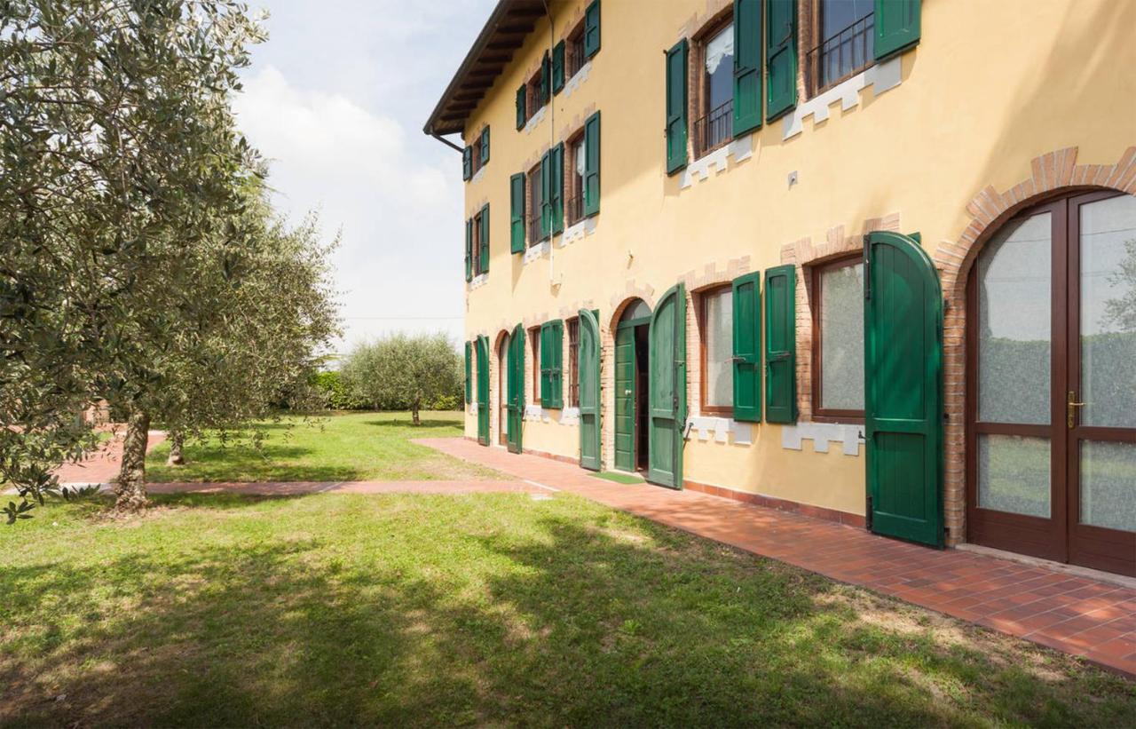 Cascina Tabachera X10 Country House Sirmione Garda Lake Pozzolengo Room photo