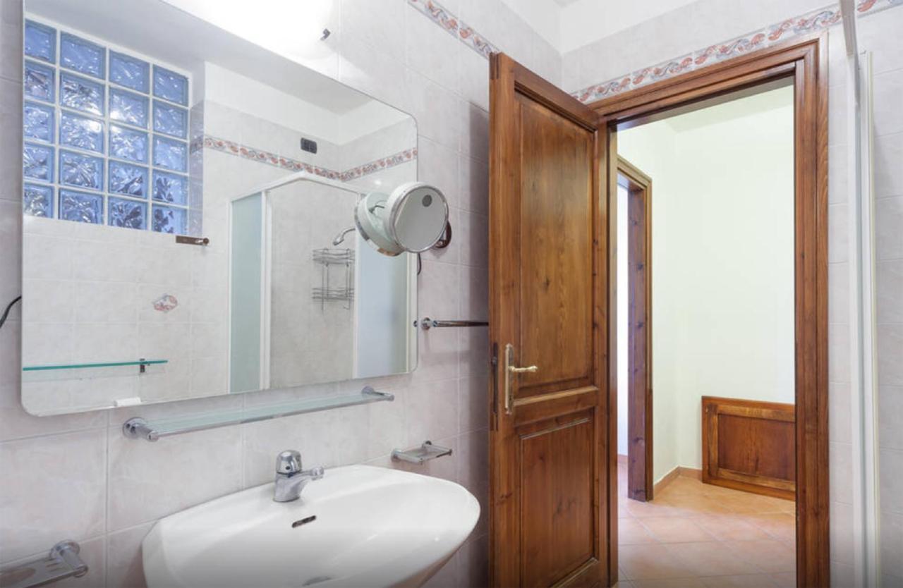 Cascina Tabachera X10 Country House Sirmione Garda Lake Pozzolengo Room photo